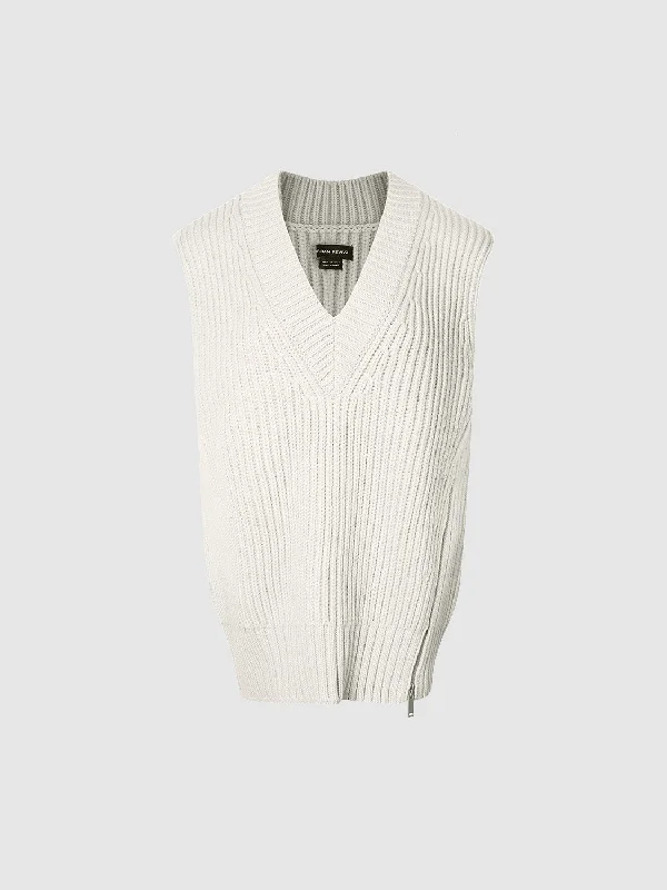 Loose V-Neck Knitted Vest